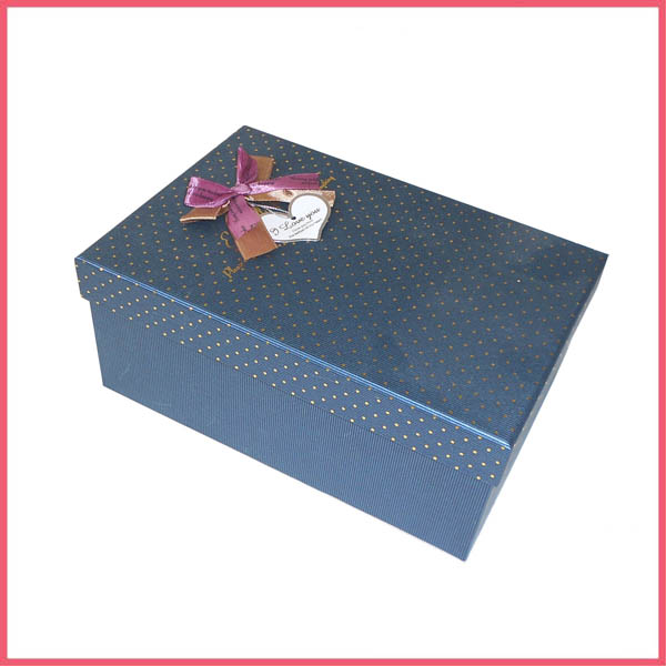 Gift Boxes Wholesale